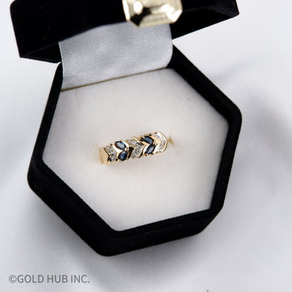 Beautiful 10K Yellow Gold Ring With Blue Saphire Leaf Stones