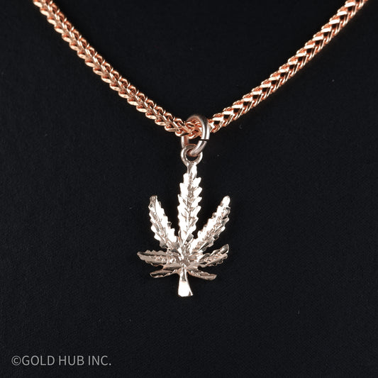 Maple Canada Pendant